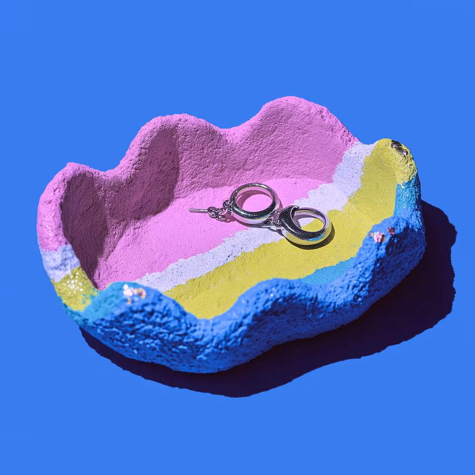 Pastel Scallop Trinket Dish